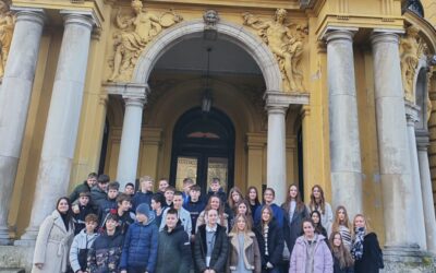 Šestaši u Hrvatskom narodnom kazalištu